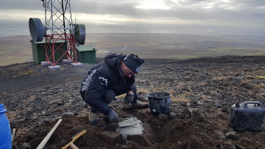 maður og landslag