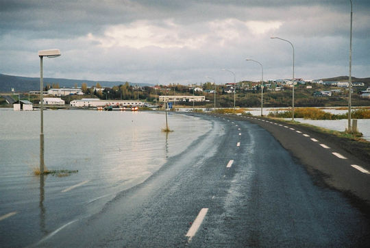 Brú yfir Lagarfljót 2002