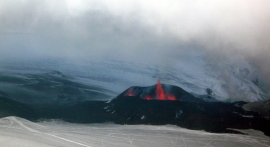 Eldgos á Fimmvörðuhálsi