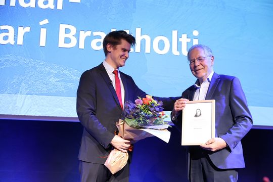 Brattholtsvidurkenning