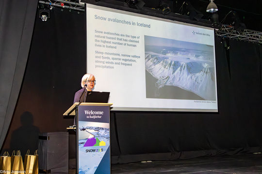 Snow2-25-Harpa-Grimsdottir