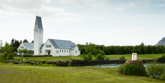 kirkja, árbakki, vatnshæðarmælir