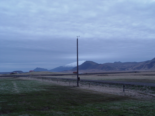 Hátt mastur veðurstöðvar, Snæfellsjökull í baksýn