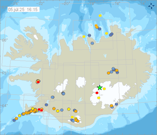 Kort með staðsetningum jarðskjálfta