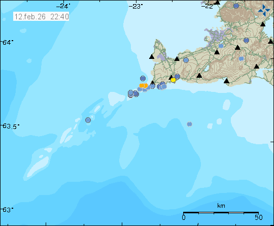 Kort með staðsetningum jarðskjálfta