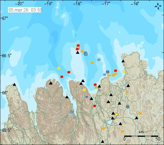 Kort með staðsetningum jarðskjálfta